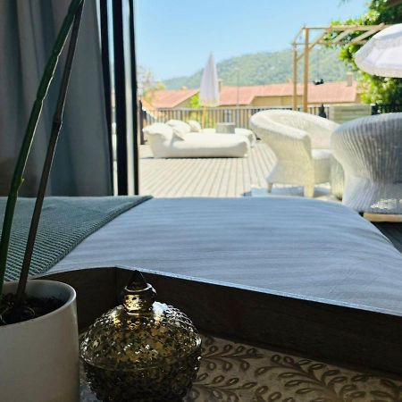 Bliss In The Bay Guesthouse Plettenberg Bay Exterior photo