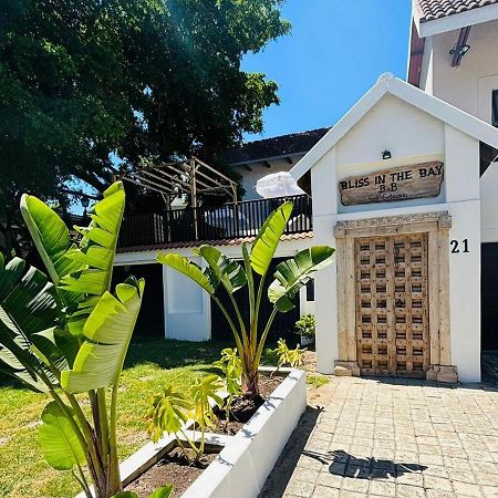 Bliss In The Bay Guesthouse Plettenberg Bay Exterior photo