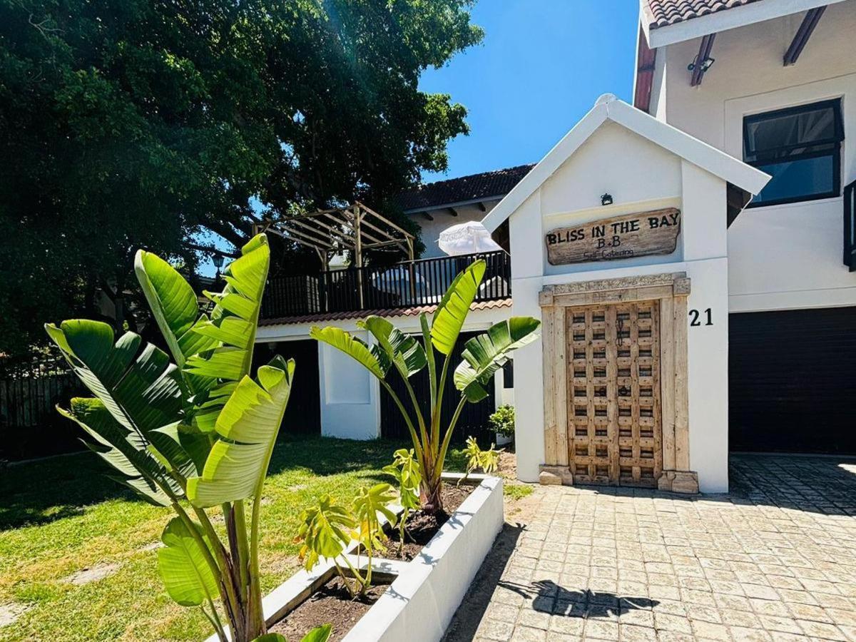 Bliss In The Bay Guesthouse Plettenberg Bay Exterior photo