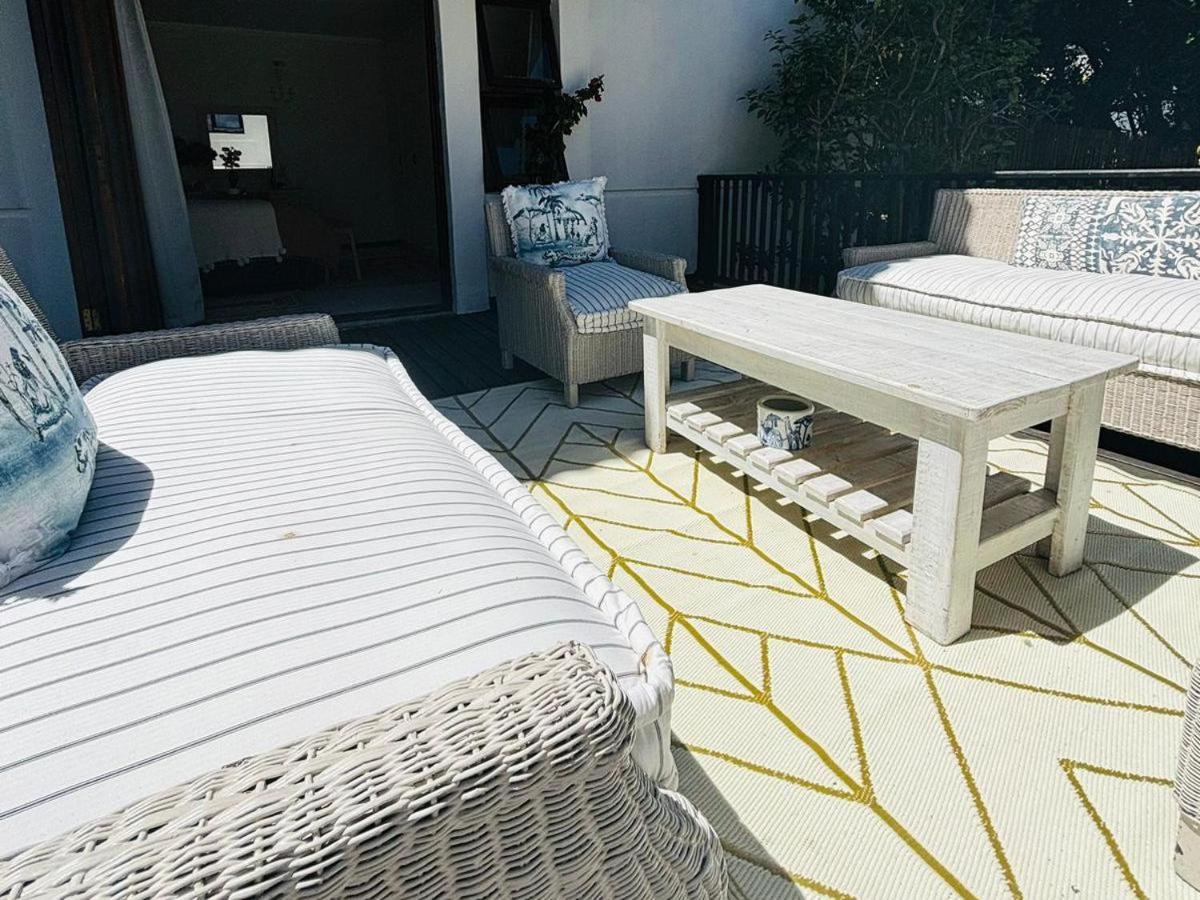 Bliss In The Bay Guesthouse Plettenberg Bay Room photo