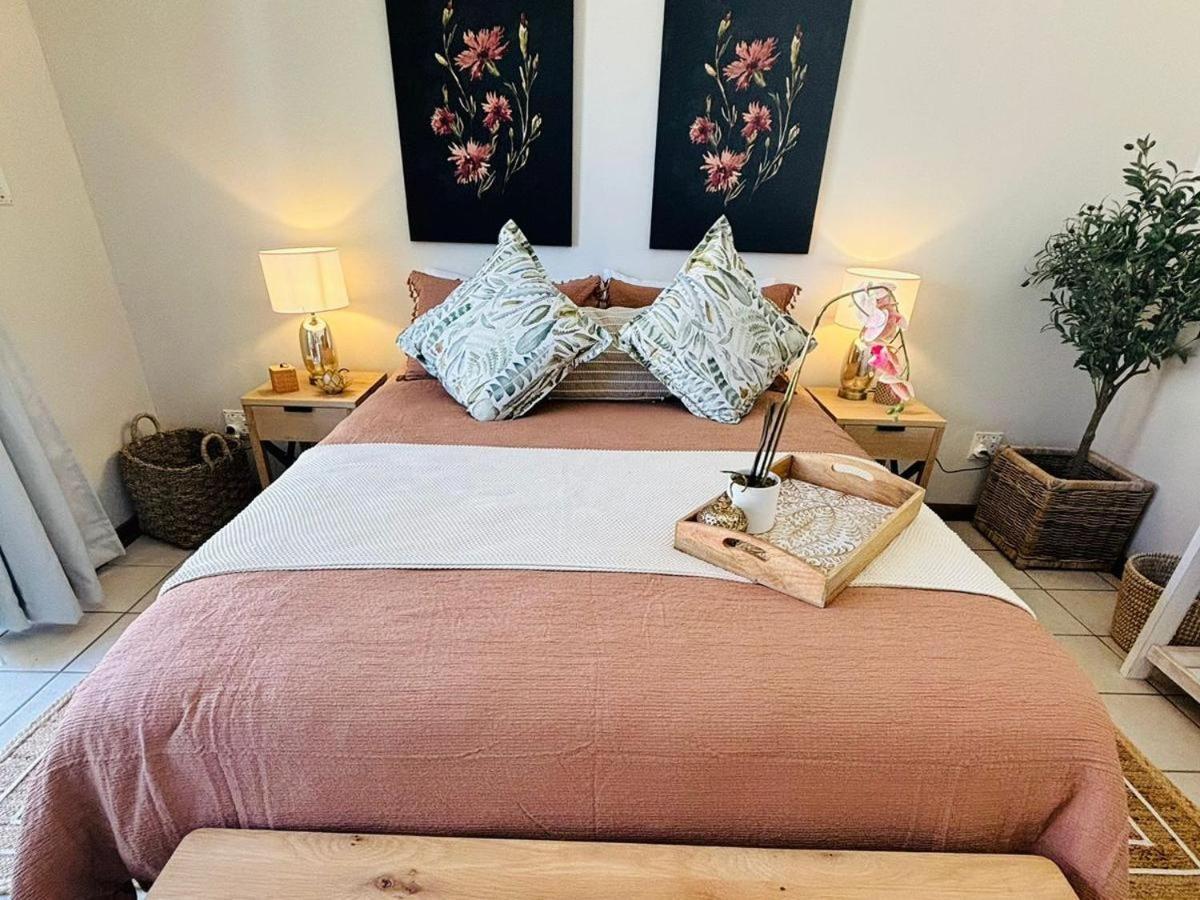 Bliss In The Bay Guesthouse Plettenberg Bay Room photo